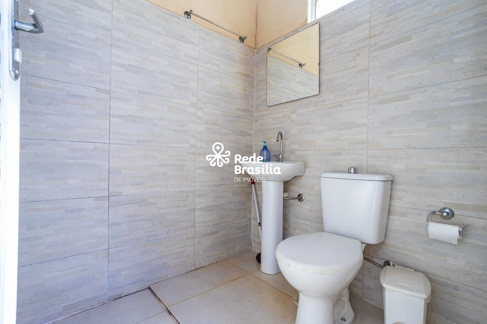 Imagem da propriedade UB1264 42